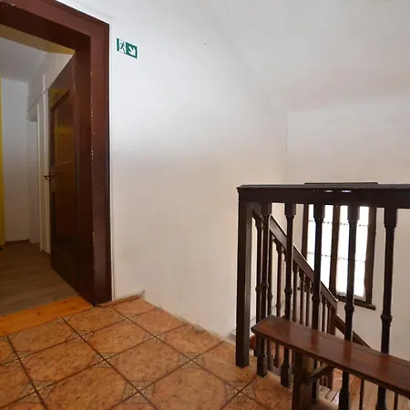 Comfortable And Compact Apartment *