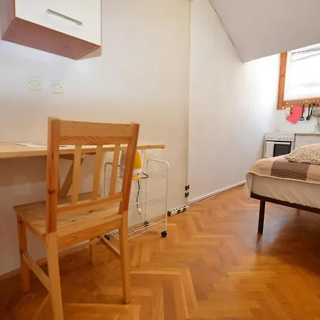 Apartment Comfortable And Compact *